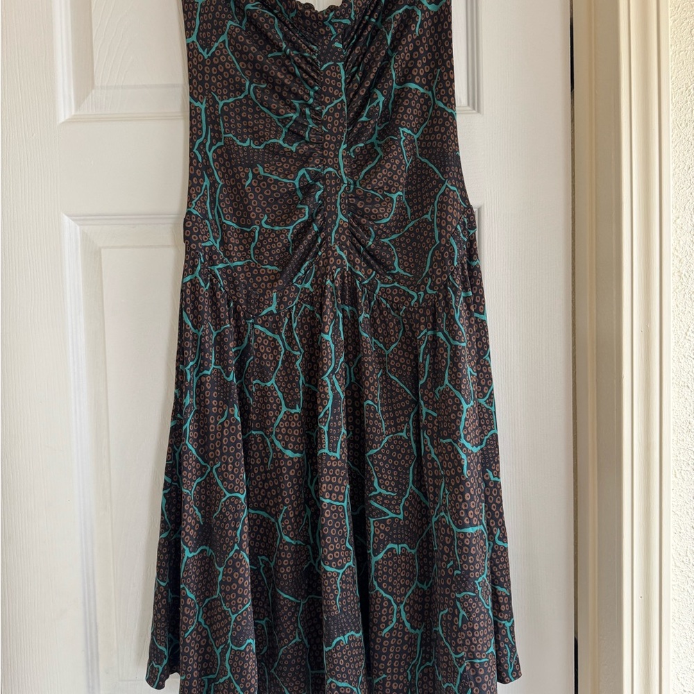 Diane Von Furstenberg Elegant Brown and Green Patterned Dress